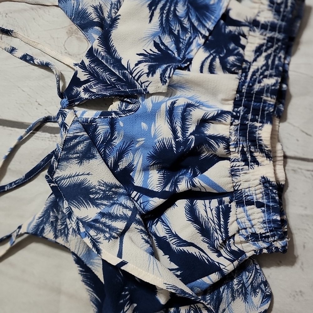 FASHION Nova crop top blouse strap sleeveless - Picture 6 of 6